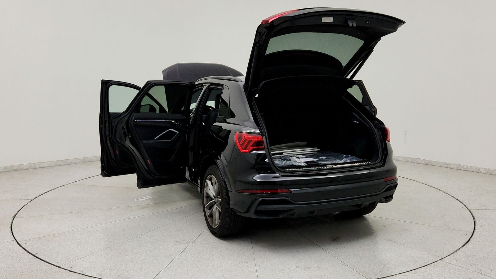 2024 Audi Q3 Premium Plus S Line quattro