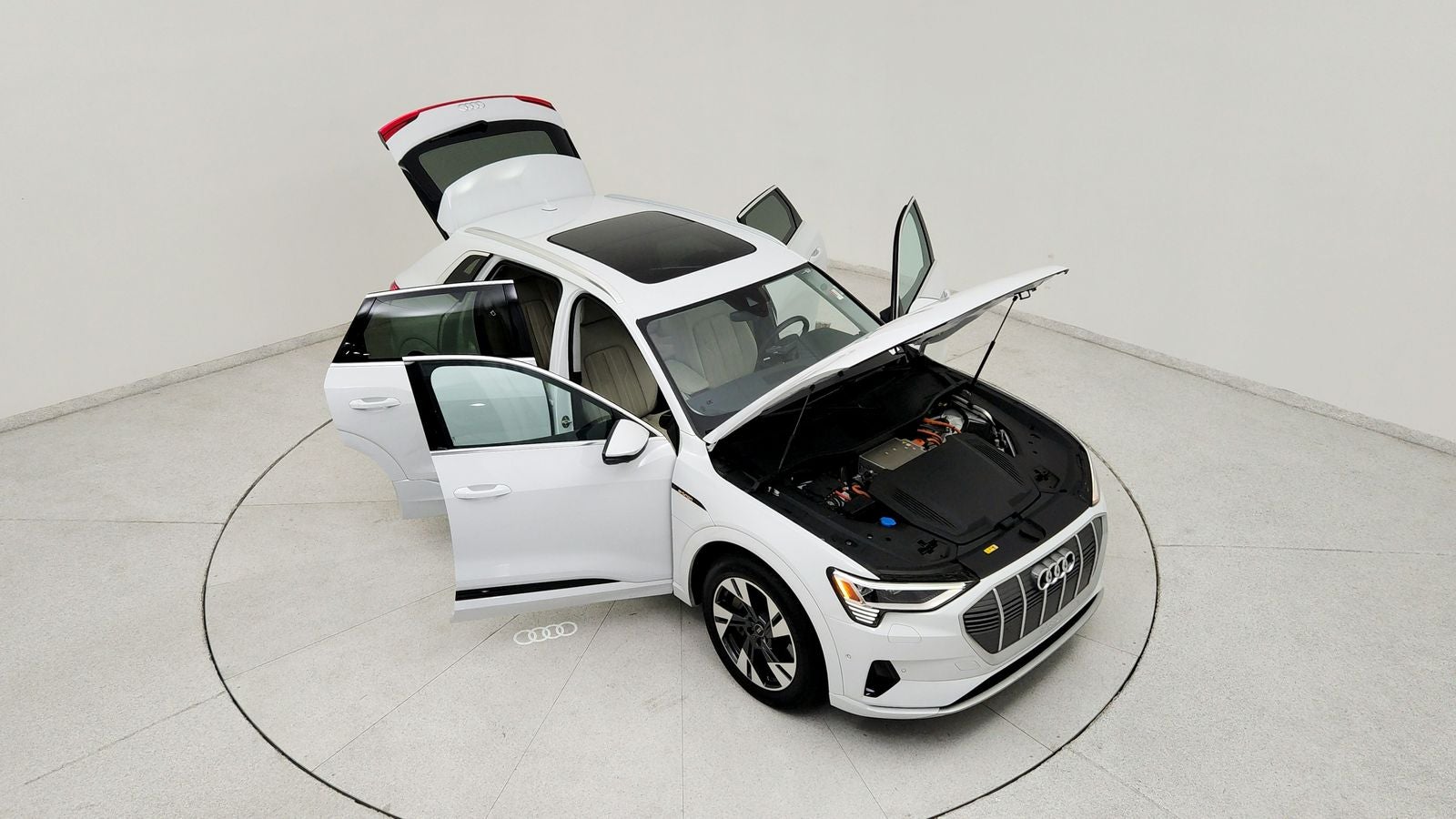 2023 Audi e-tron Premium Plus quattro