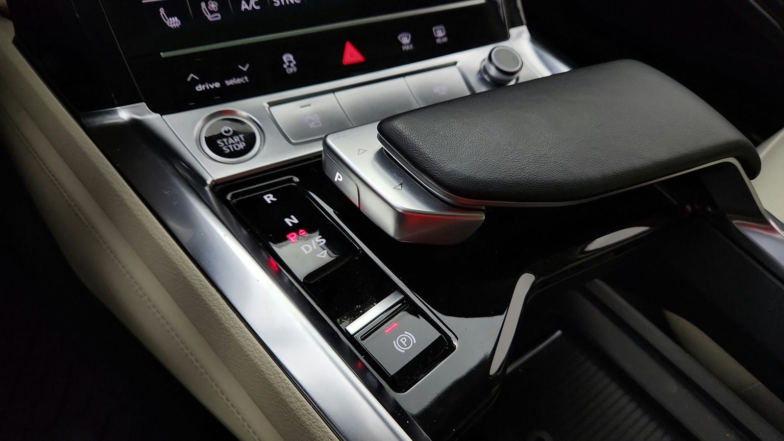 2023 Audi e-tron Premium Plus quattro
