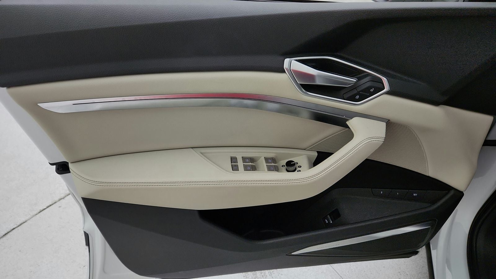 2023 Audi e-tron Premium Plus quattro