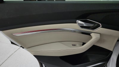 2023 Audi e-tron Premium Plus quattro