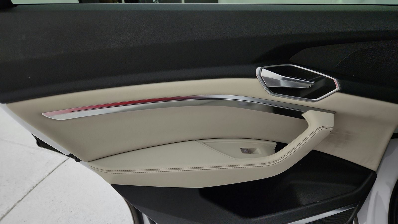2023 Audi e-tron Premium Plus quattro