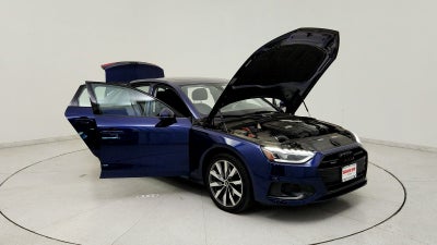 2022 Audi A4 40 Premium Plus quattro
