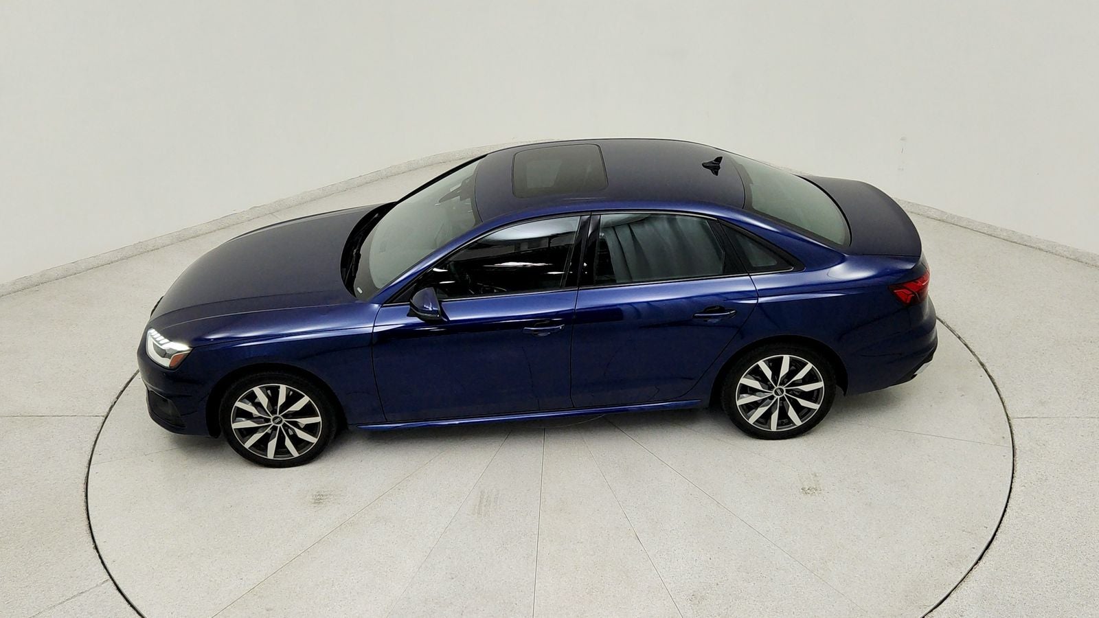 2022 Audi A4 40 Premium Plus quattro