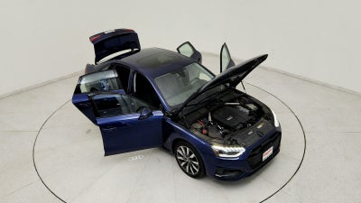 2022 Audi A4 40 Premium Plus quattro