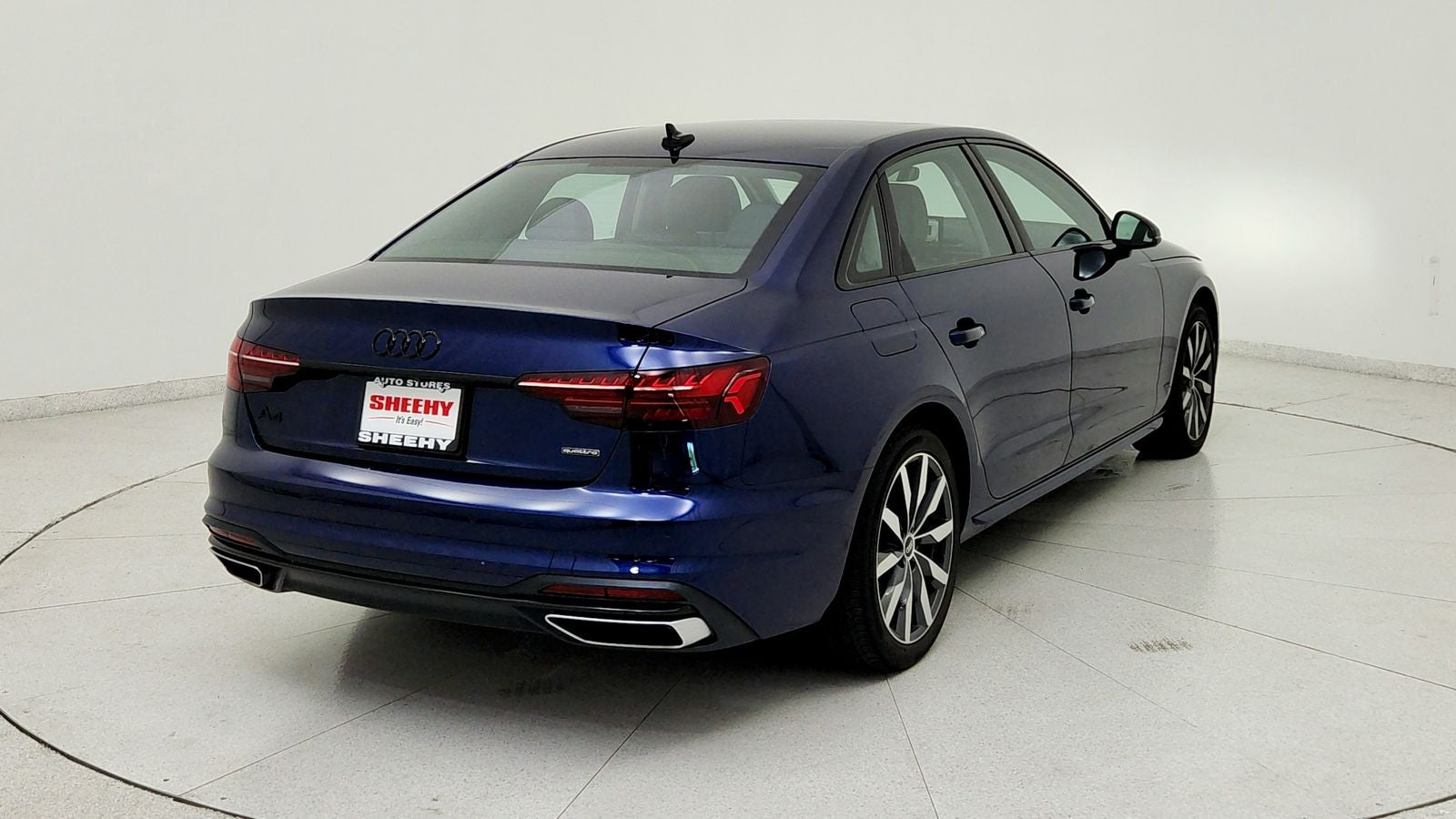 2022 Audi A4 40 Premium Plus quattro