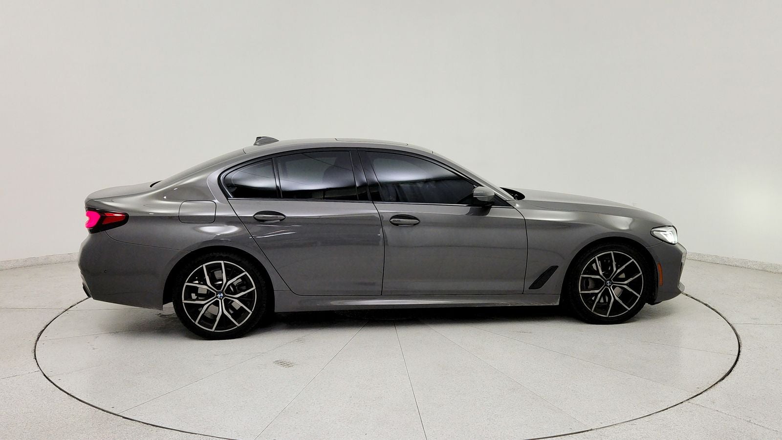 2021 BMW 5 Series 540i xDrive