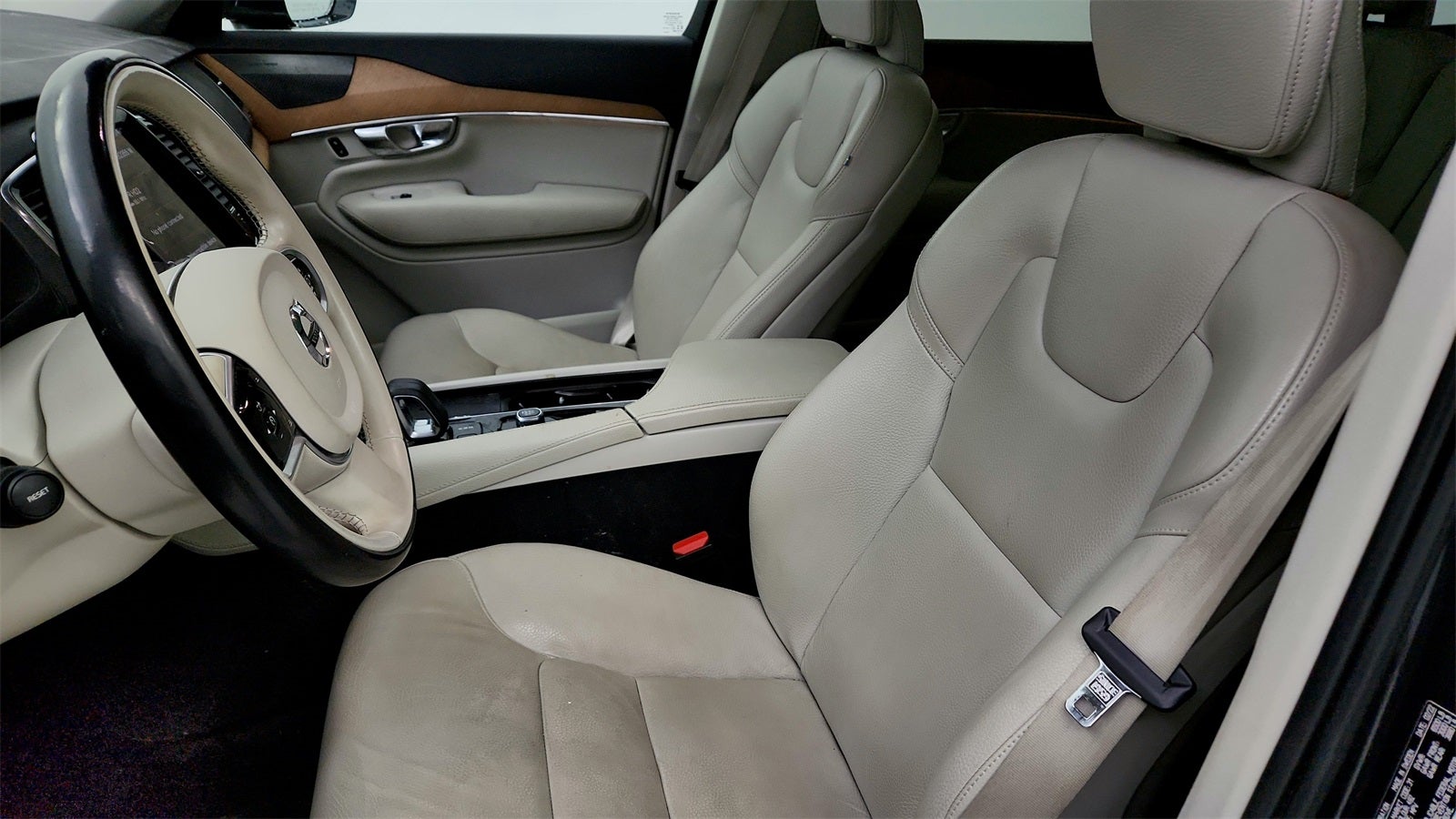 2022 Volvo XC90 Recharge Plug-In Hybrid T8 Inscription Expression Extended Range 7P