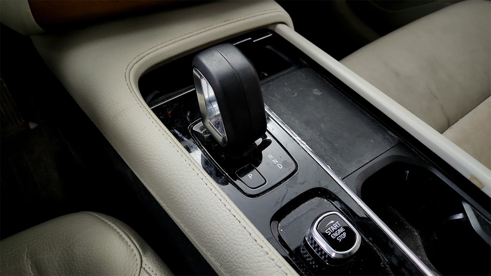 2022 Volvo XC90 Recharge Plug-In Hybrid T8 Inscription Expression Extended Range 7P