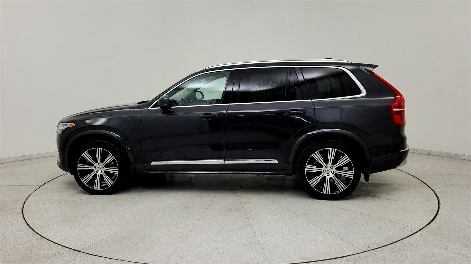 2022 Volvo XC90 Recharge Plug-In Hybrid T8 Inscription Expression Extended Range 7P