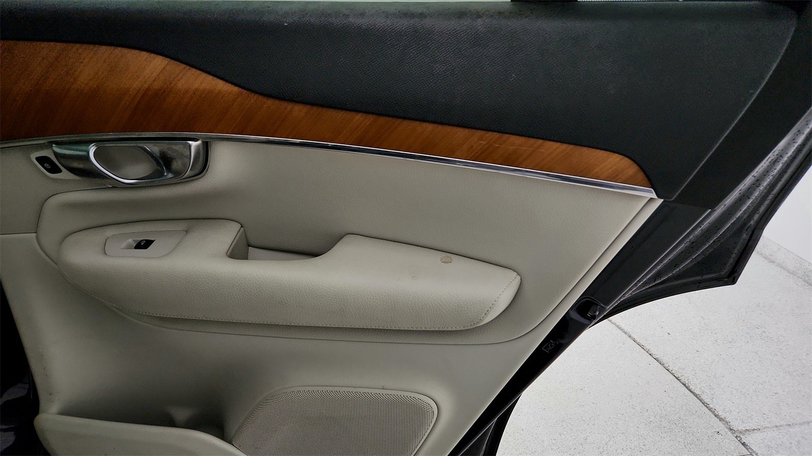 2022 Volvo XC90 Recharge Plug-In Hybrid T8 Inscription Expression Extended Range 7P