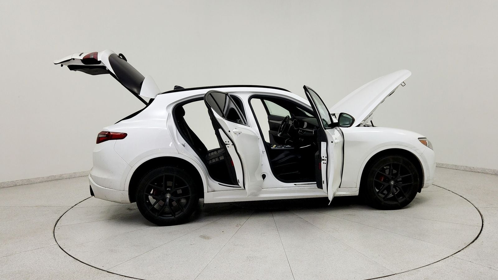 2020 Alfa Romeo Stelvio Ti Sport