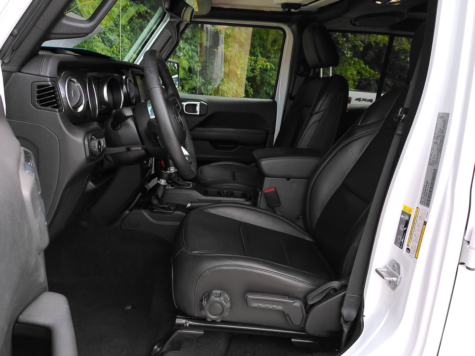 2022 Jeep Wrangler Unlimited Sahara Altitude