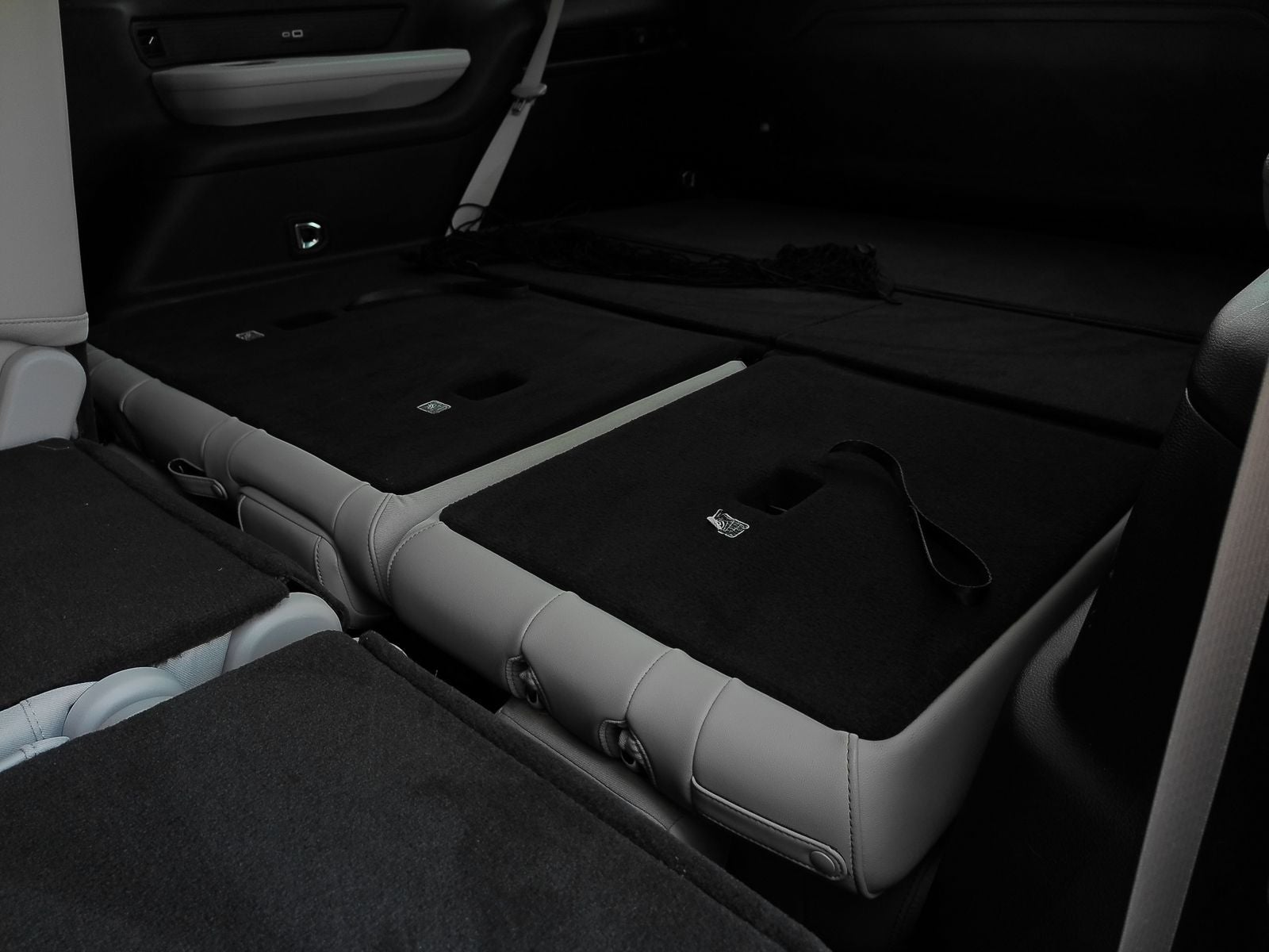 2025 Jeep Wagoneer Base