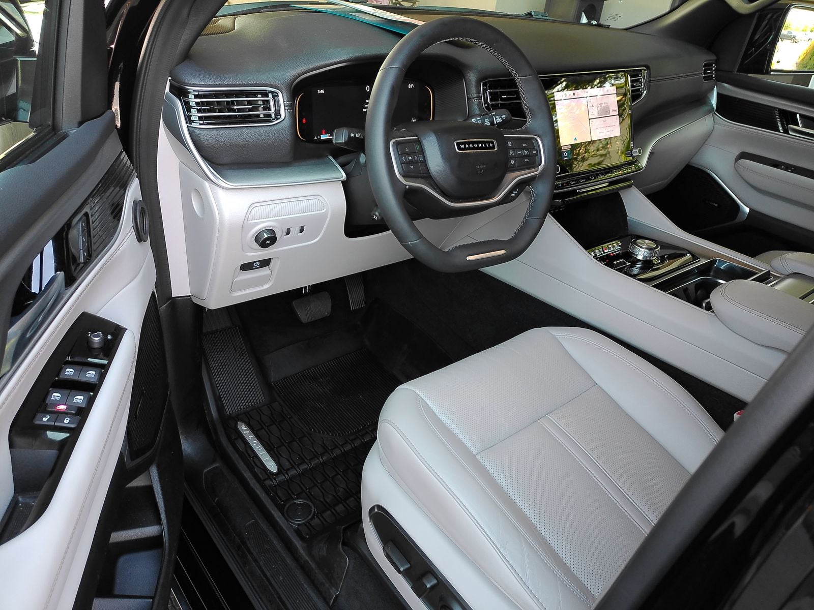 2025 Jeep Wagoneer Base