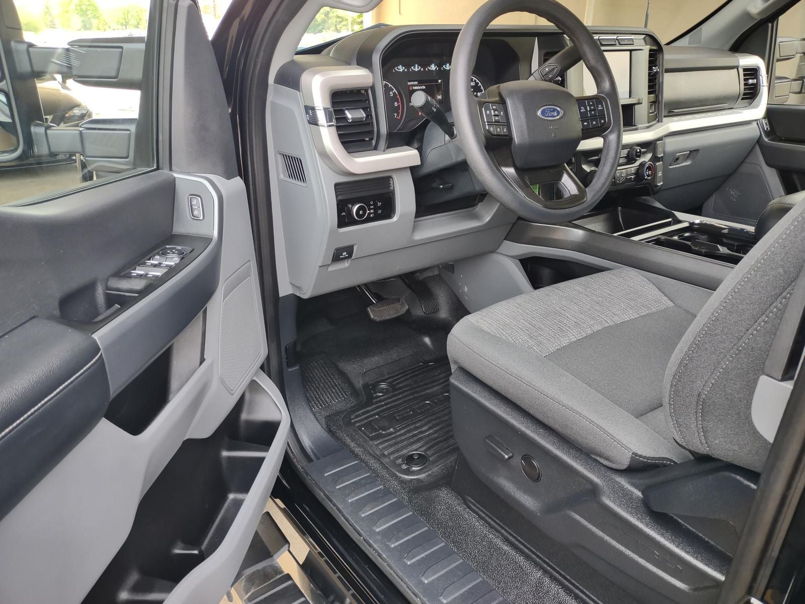 2023 Ford F-250SD XLT