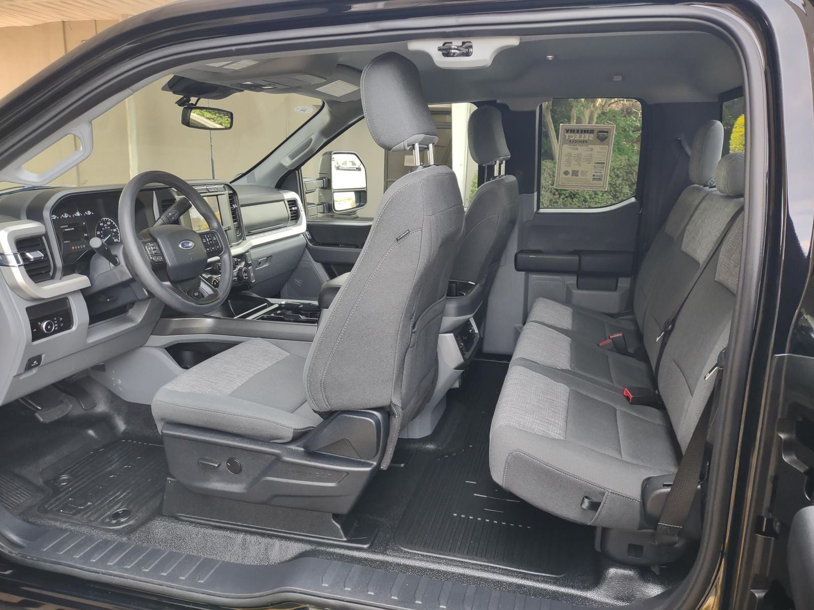 2023 Ford F-250SD XLT