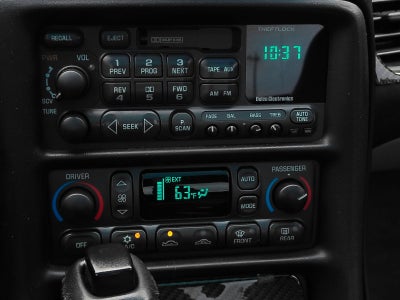 2003 Chevrolet Corvette Base