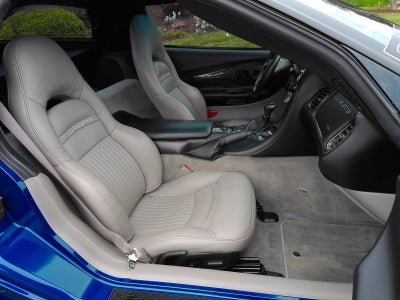 2003 Chevrolet Corvette Base