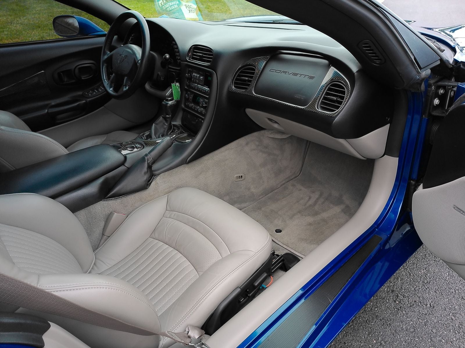 2003 Chevrolet Corvette Base