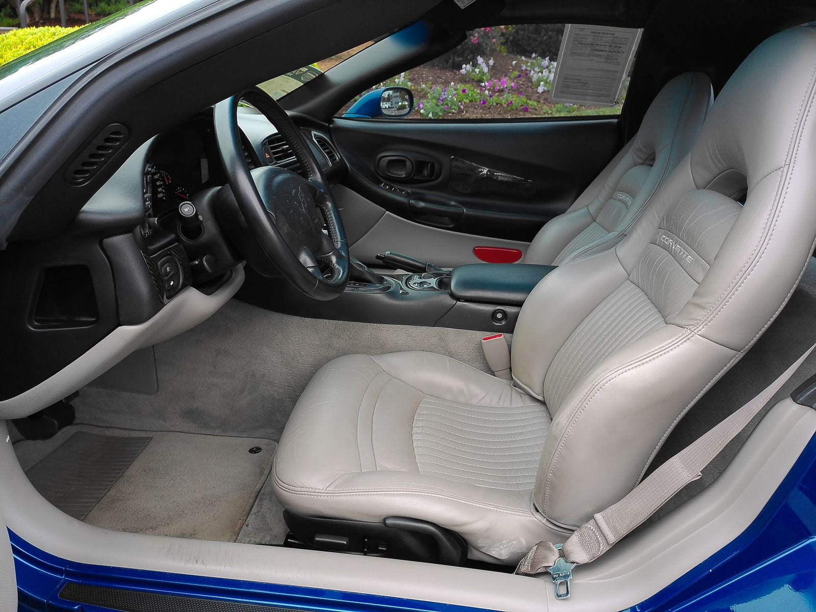 2003 Chevrolet Corvette Base