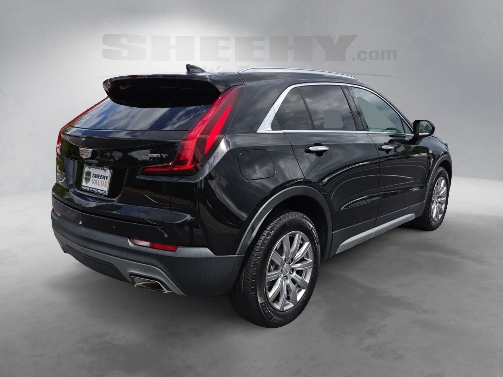 2020 Cadillac XT4 Premium Luxury
