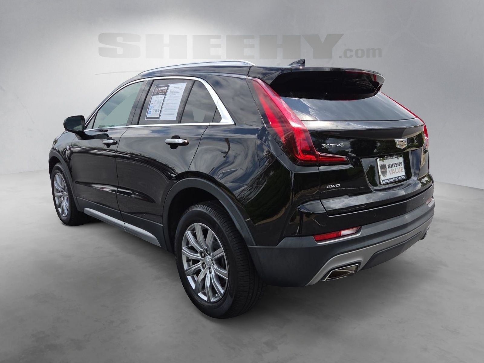 2020 Cadillac XT4 Premium Luxury
