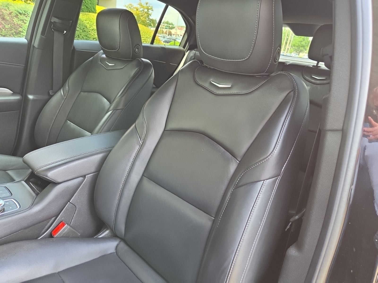 2020 Cadillac XT4 Premium Luxury