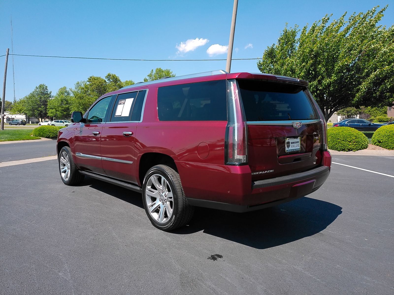 2017 Cadillac Escalade ESV Premium
