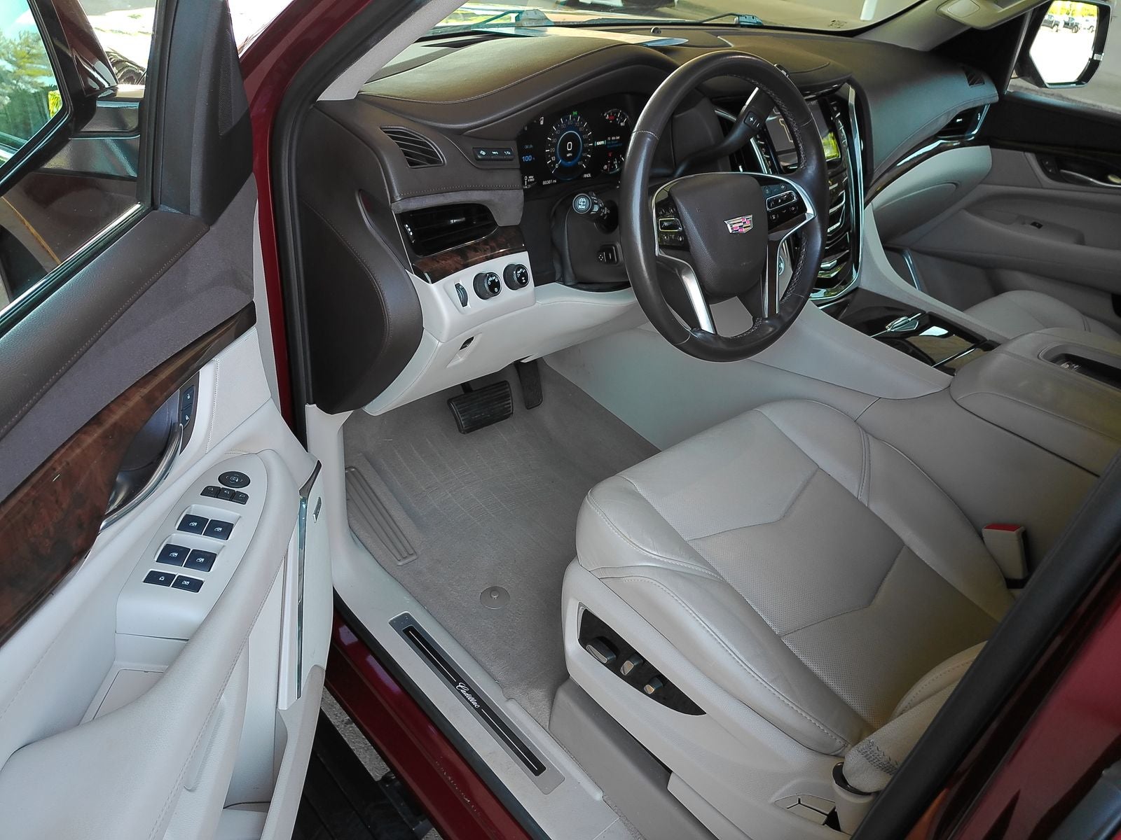 2017 Cadillac Escalade ESV Premium