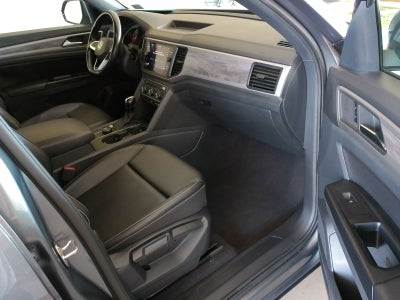 2020 Volkswagen Atlas Cross Sport 2.0T SE 4Motion
