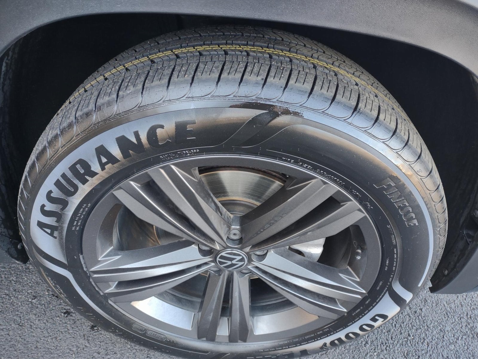 2022 Volkswagen Atlas 3.6L V6 SEL R-Line