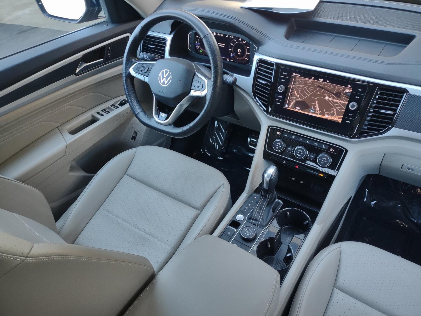 2022 Volkswagen Atlas 3.6L V6 SEL R-Line