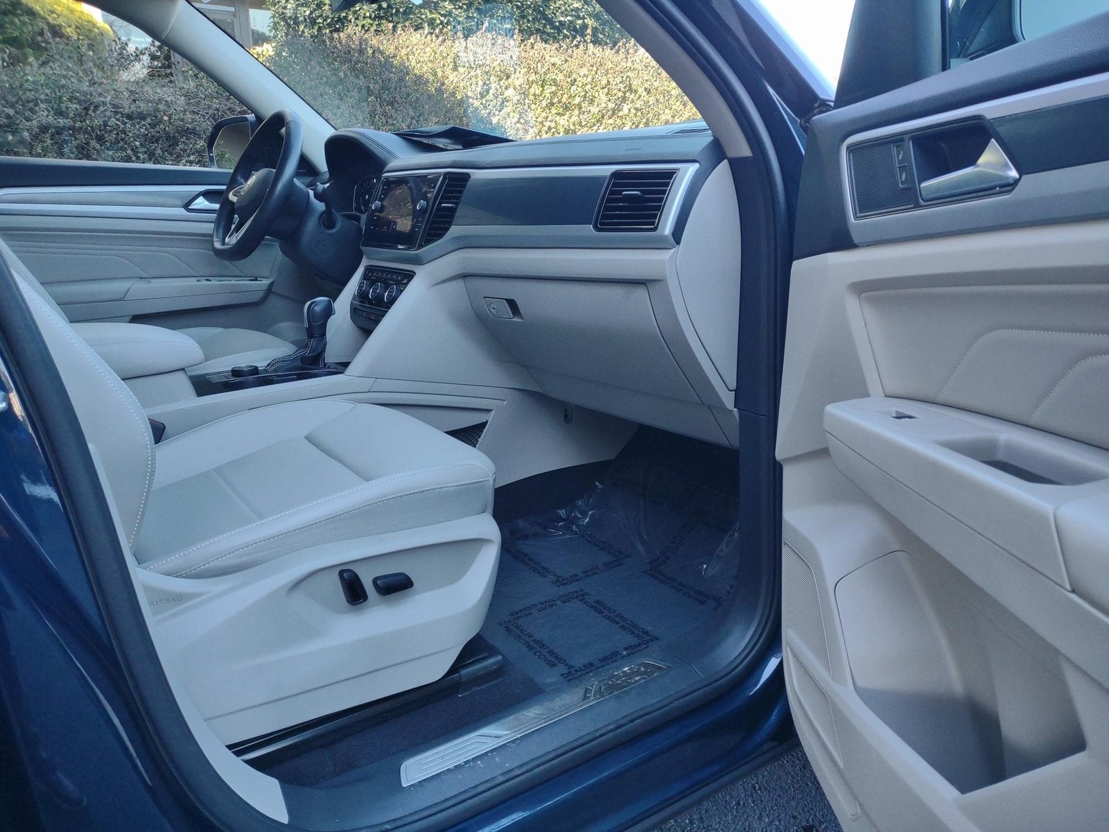 2022 Volkswagen Atlas 3.6L V6 SEL R-Line