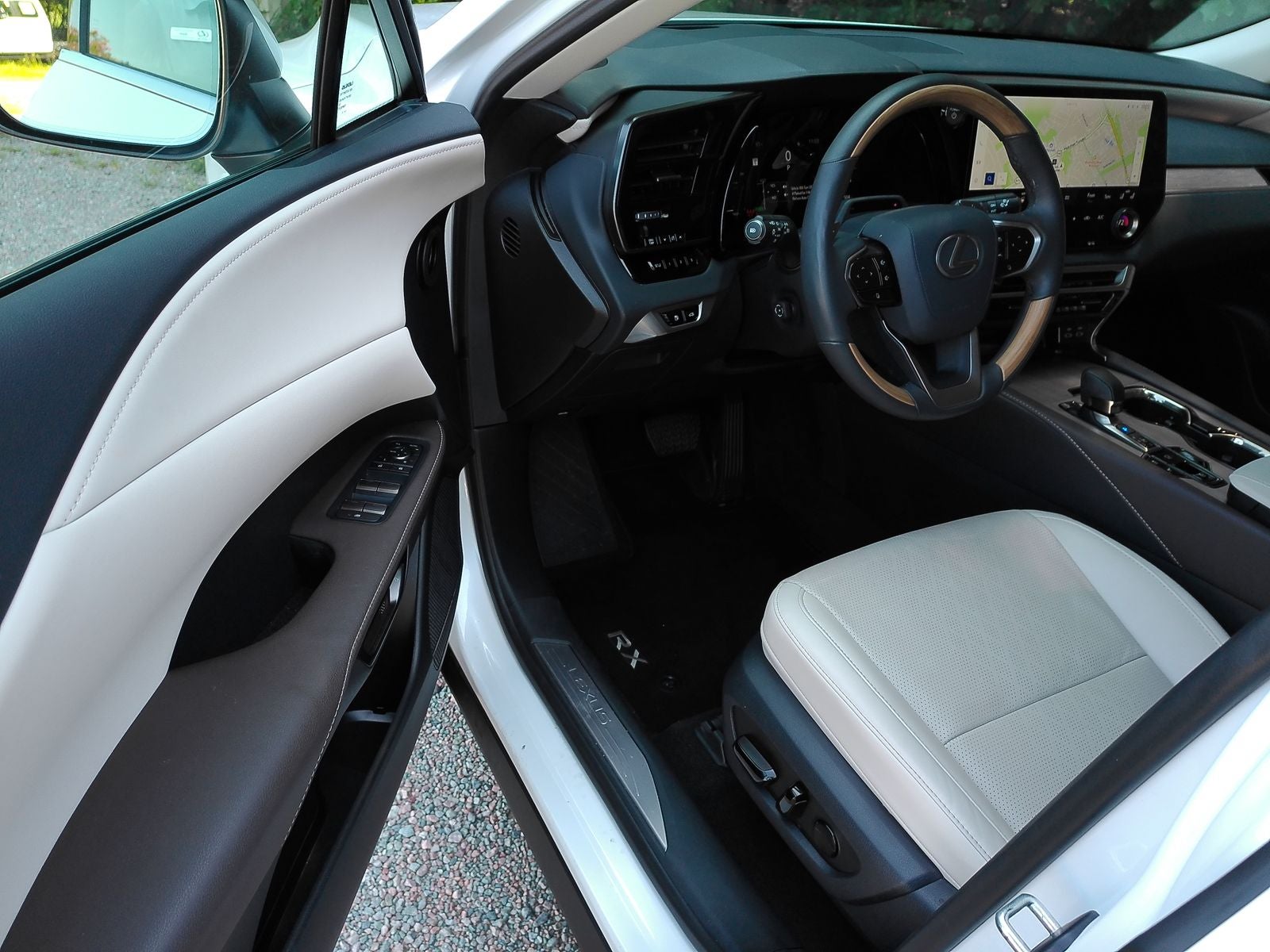 2025 Lexus RX 350h Premium Plus