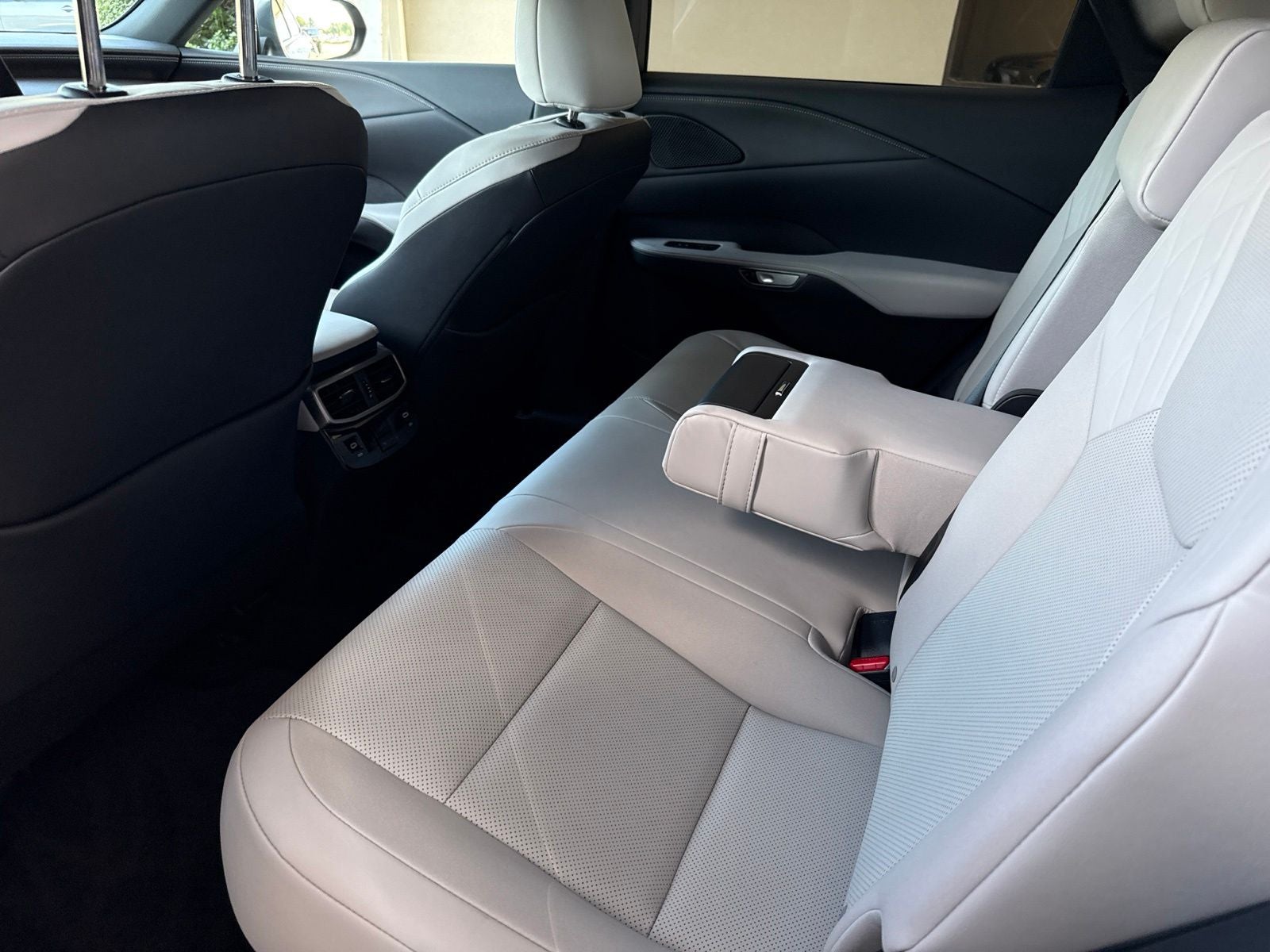 2026 Lexus RX 350h Premium