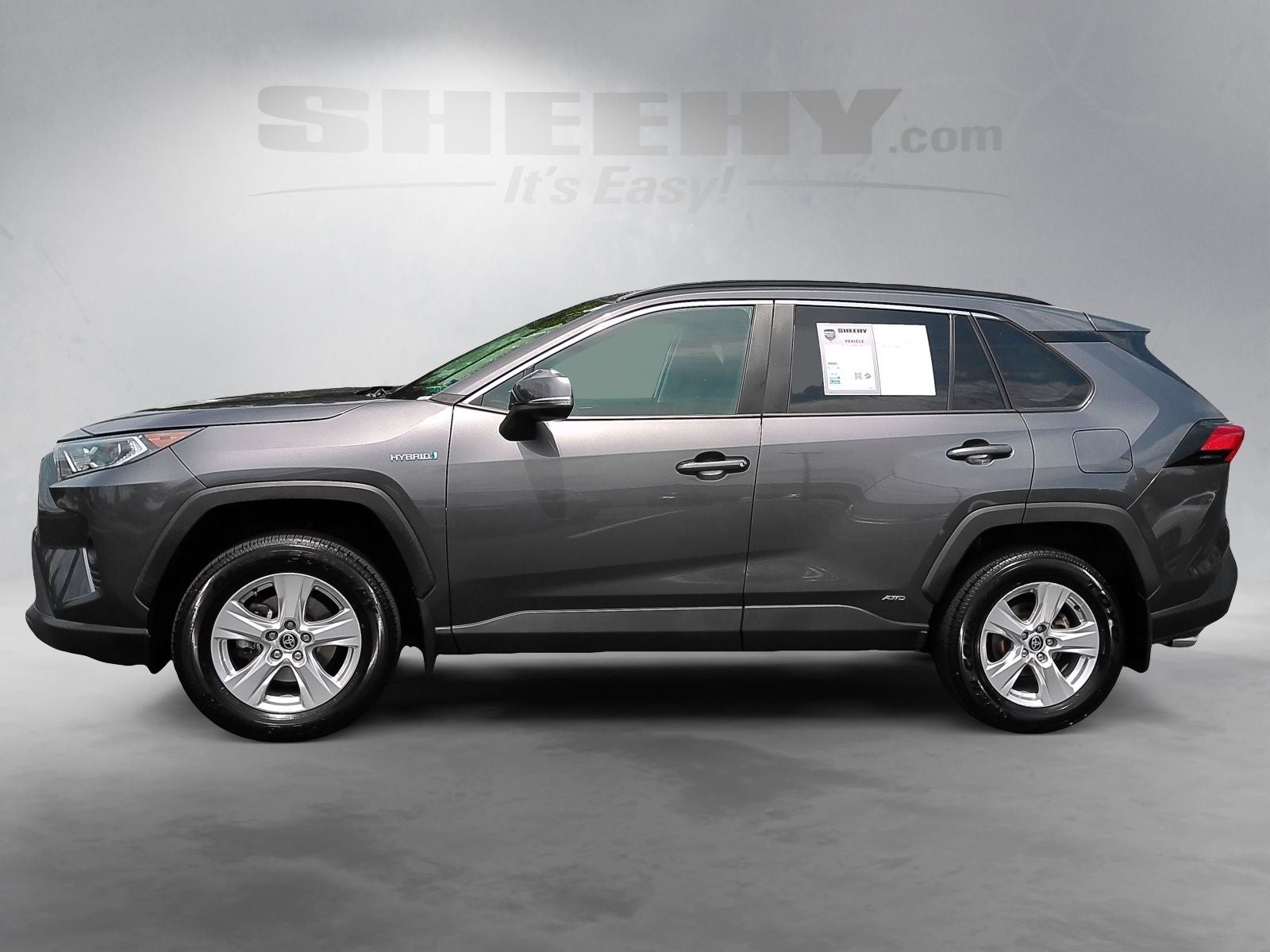 2021 Toyota RAV4 Hybrid XLE