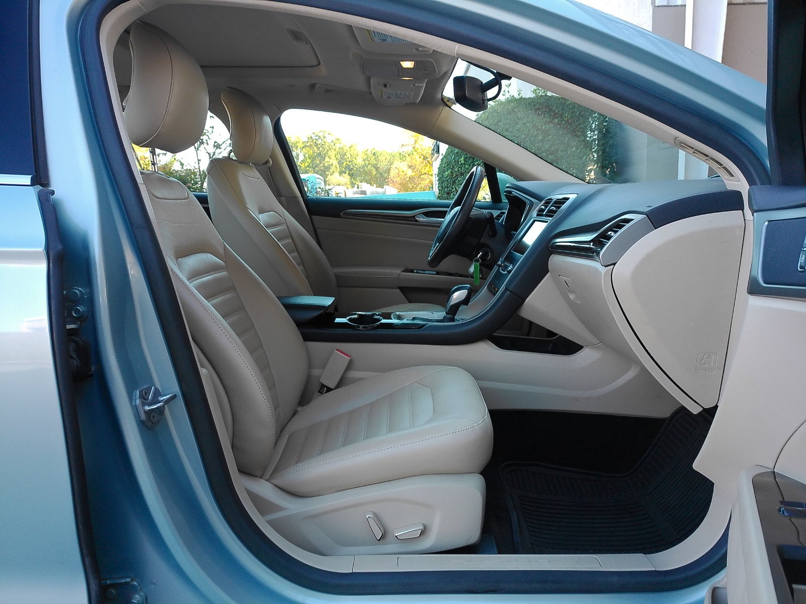 2014 Ford Fusion Hybrid SE