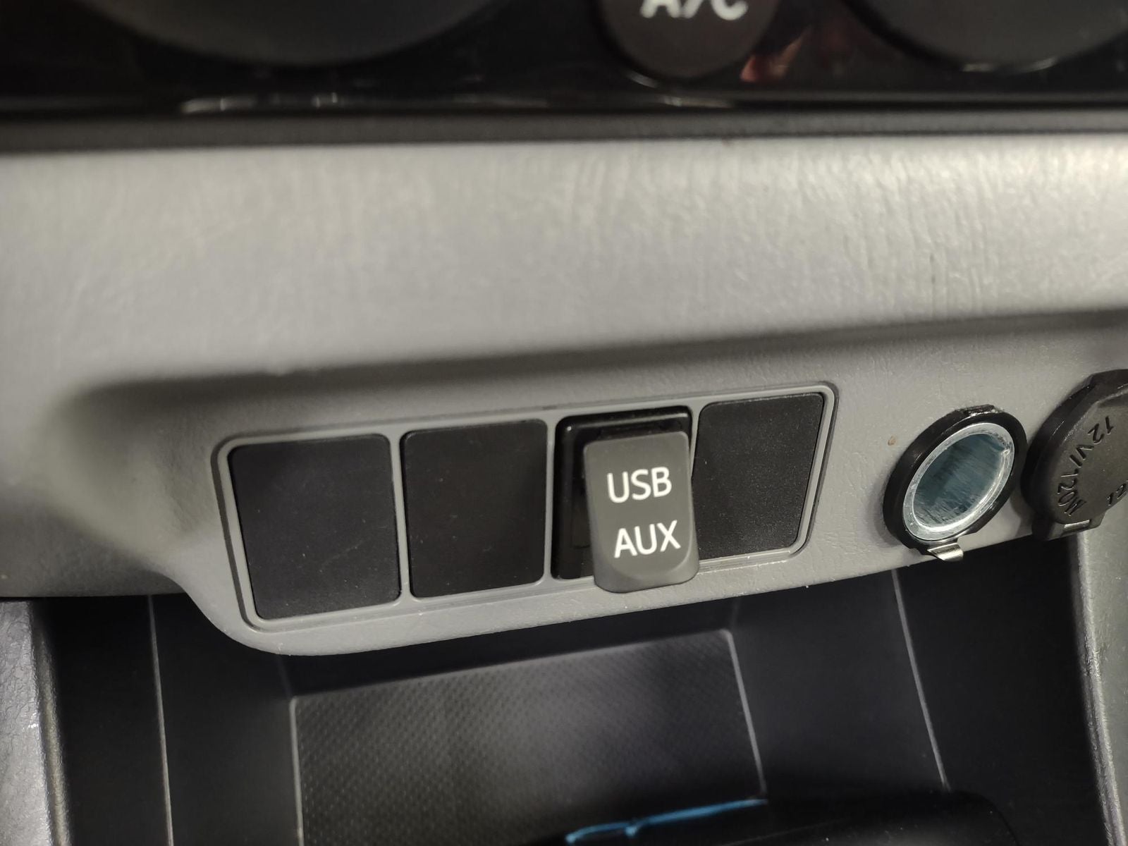 2015 Toyota Tacoma Base V6