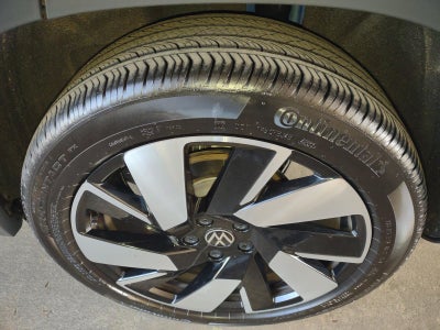 2024 Volkswagen Taos 1.5T SEL
