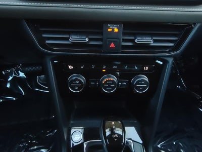 2024 Volkswagen Taos 1.5T SEL