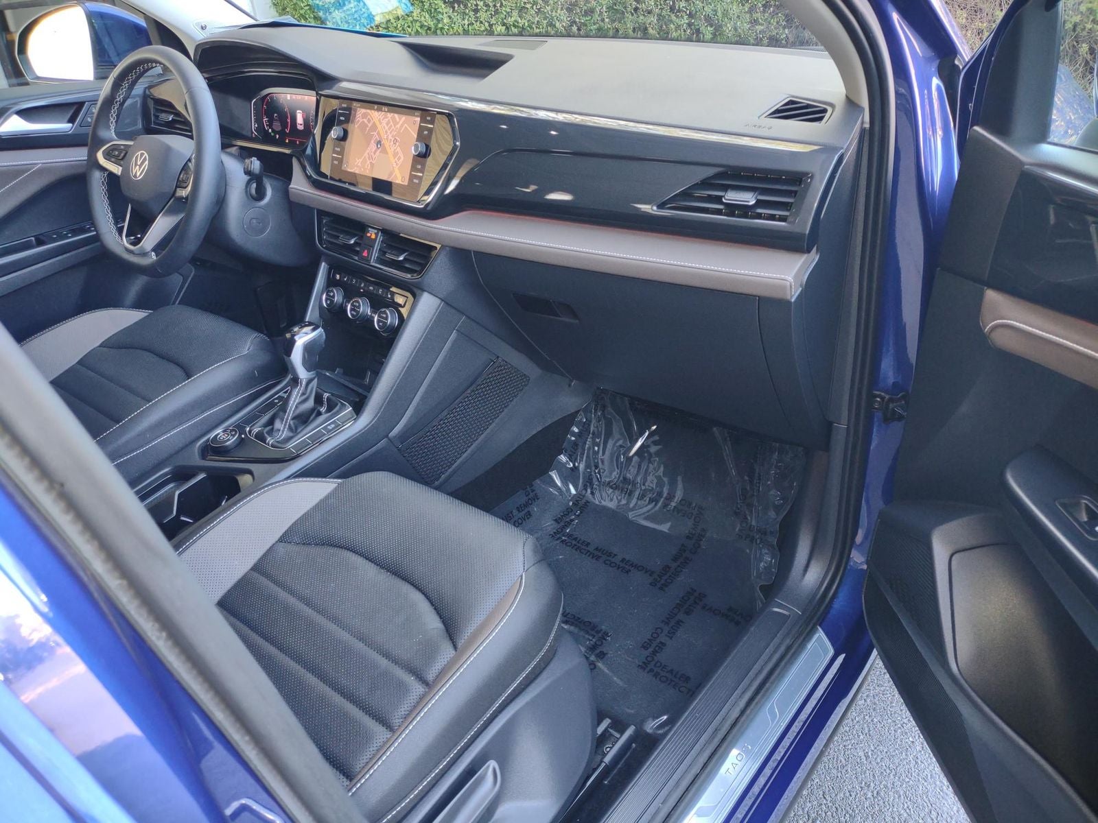 2024 Volkswagen Taos 1.5T SEL