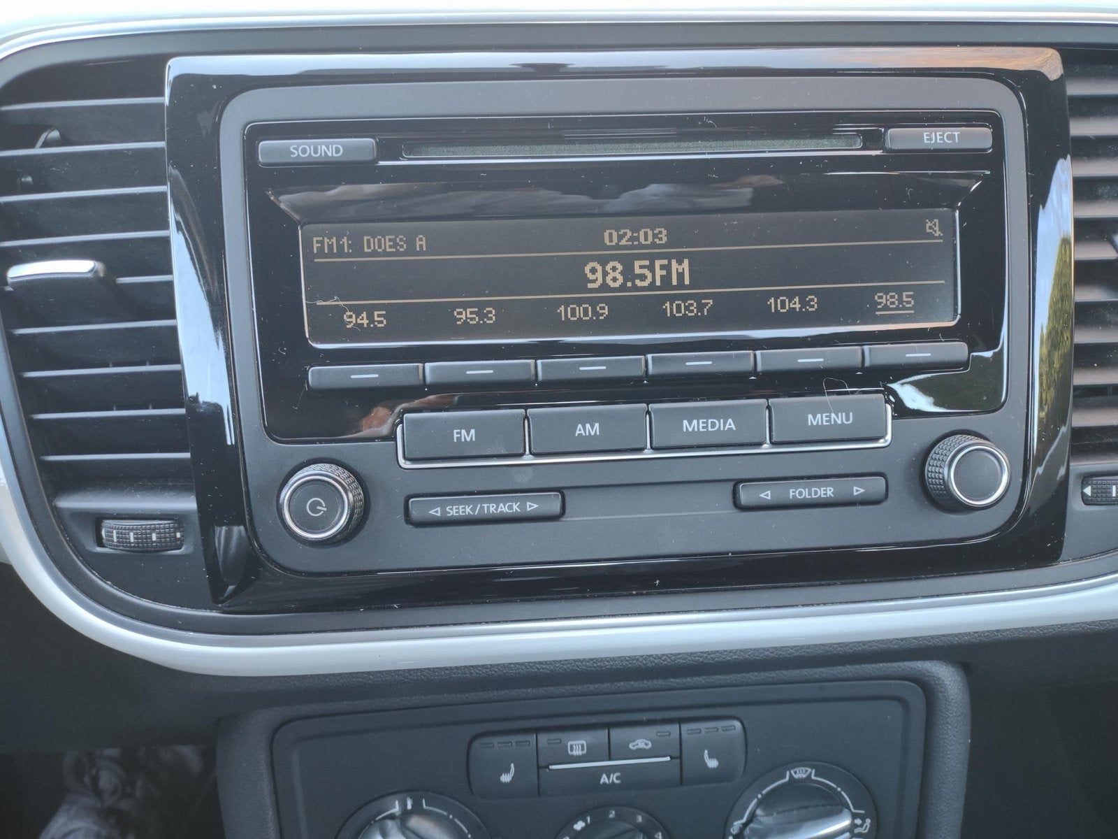 2015 Volkswagen Beetle 1.8T