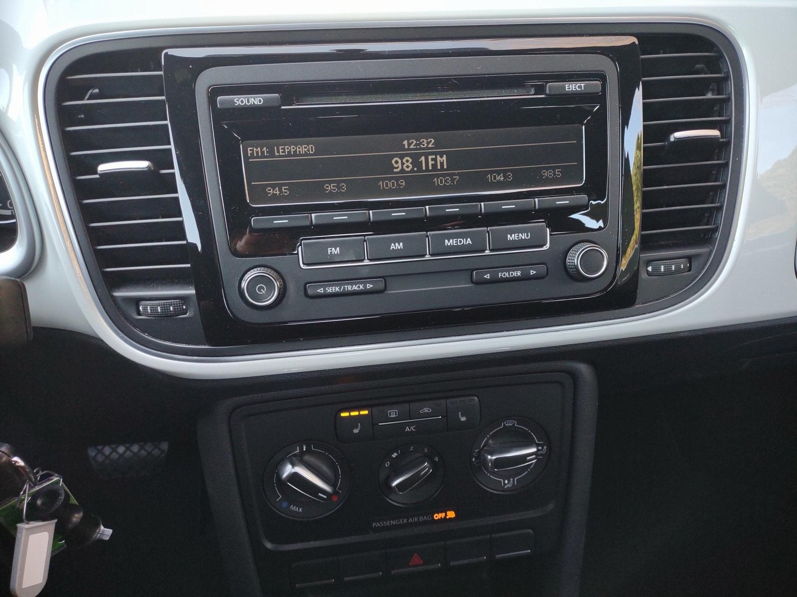 2015 Volkswagen Beetle 1.8T