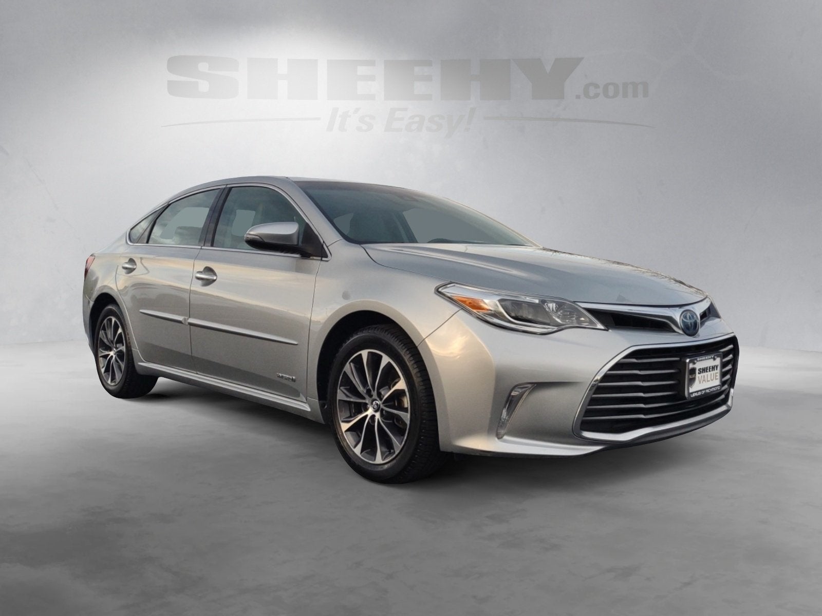 2017 Toyota Avalon Hybrid XLE Premium