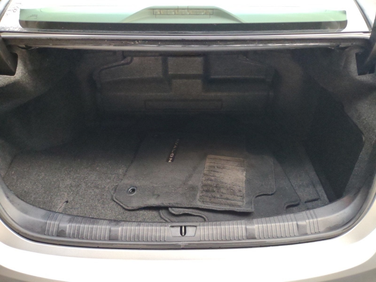 2017 Toyota Avalon Hybrid XLE Premium