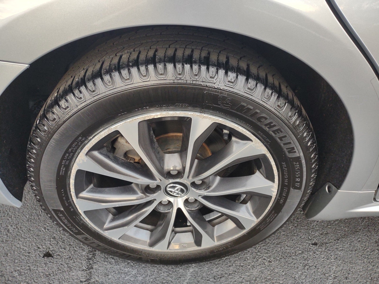 2017 Toyota Avalon Hybrid XLE Premium