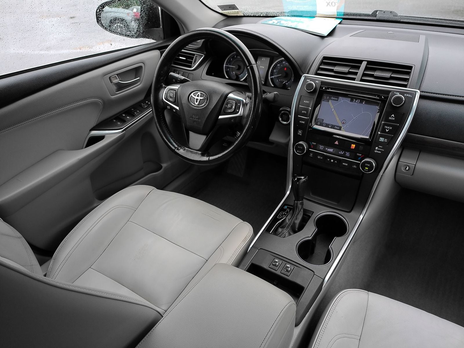 2016 Toyota Camry XLE