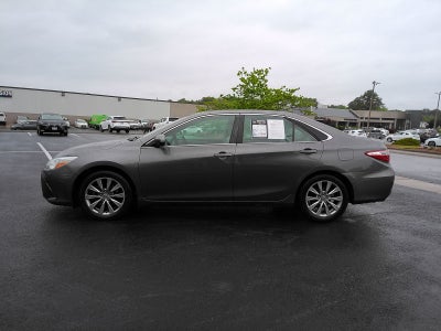 2016 Toyota Camry XLE
