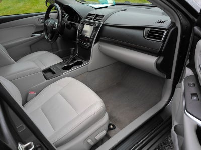 2016 Toyota Camry XLE